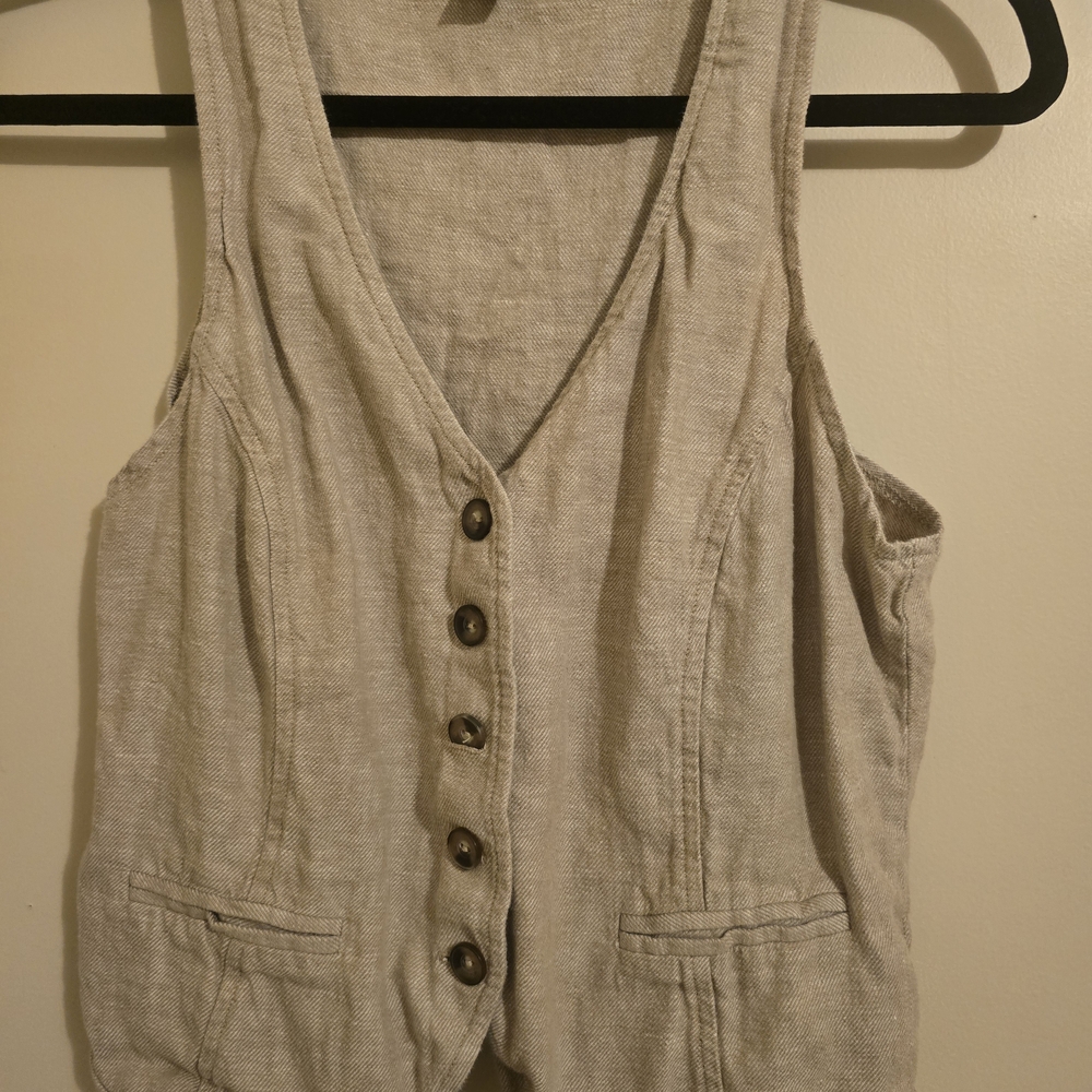 BCX Beige Button-Front Vest Blouse - Green